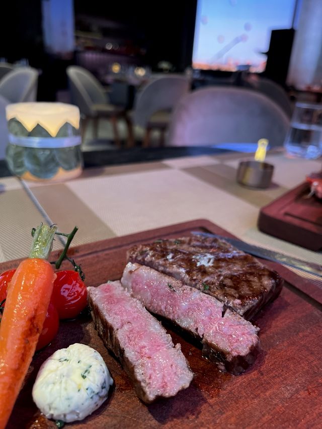  超級靚環境😍半自助晚餐🍴