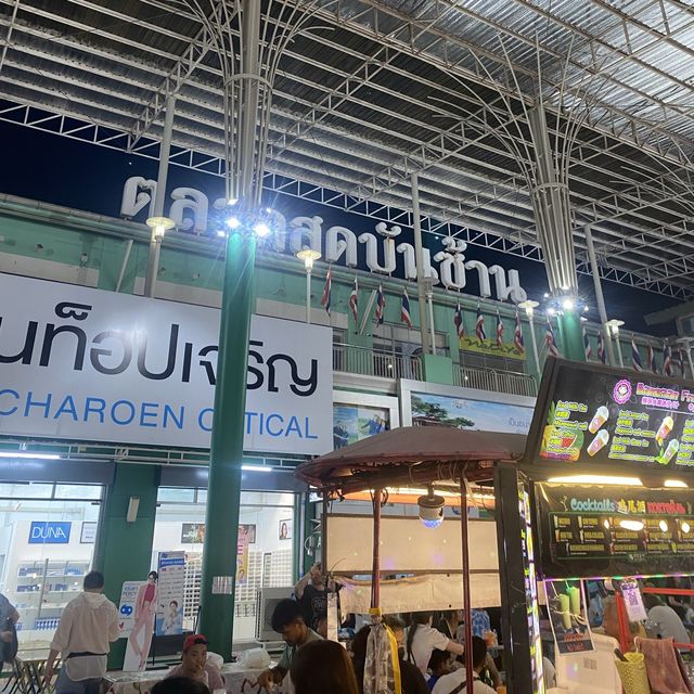 เดินช๊อป ชิม ชิลที่ตลาดสดบันซ้าน ป่าตอง 🦑🦐🦞🦀