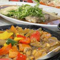 Mei guan yuan ร้านอาหารซีฟู๊ดรสชาติดี !