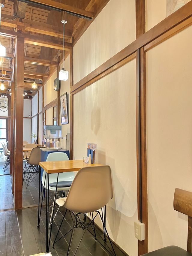 아사쿠사 감성 한가득 "Cafe Halekura"🌿