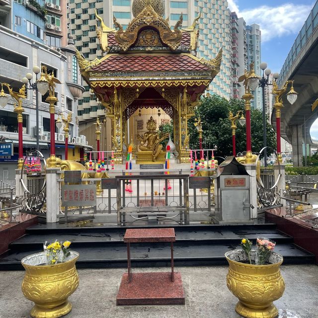 Four Faced Buddhist Temple Taipa Macao 