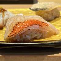 【大阪・天王寺】予約困難店の味を楽しめる「鮨さわ田」