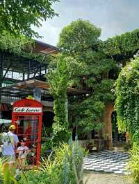 Cafe Laura @มวกเหล็ก