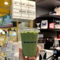 REES คราฟต์คอฟฟี่แห่งแรกในสนามบินสุวรรณภูมิ