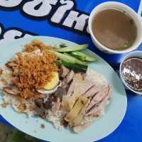 ข้าวมันไก่ ก.ไก่ ล้านตัว 