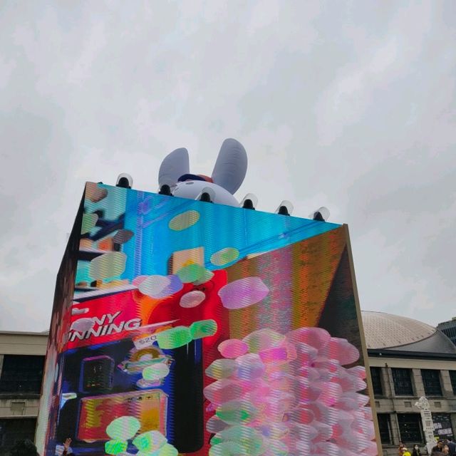 光源台北台北燈會展區之一-台北松山文創園區