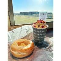 舊巴士🚌改造打卡Cafe @ 冰島🇮🇸