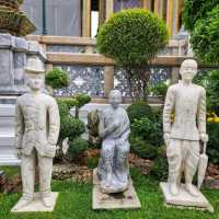 เข้าวัดพระแก้วแบบนักท่องเที่ยว