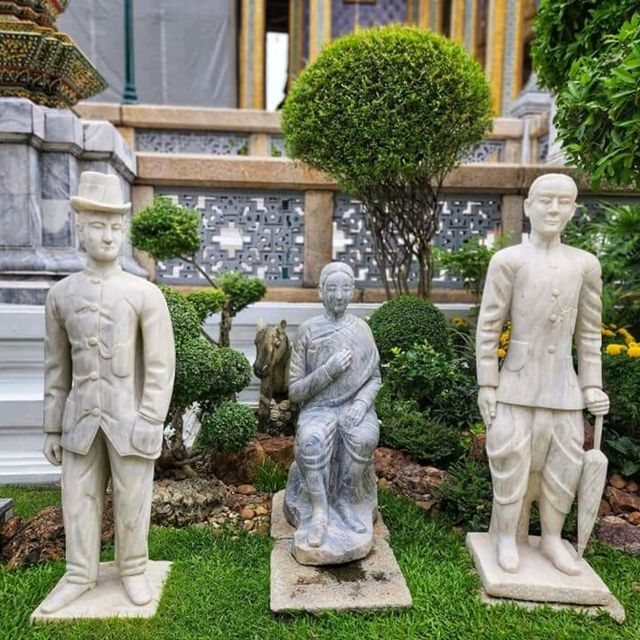 เข้าวัดพระแก้วแบบนักท่องเที่ยว