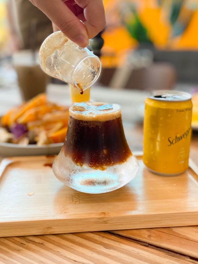 《🌿大埔自然花藝療癒咖啡館☕️｜必吃千層脆薯🥔》