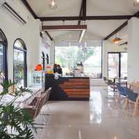 Shrimpday Farm Cafe