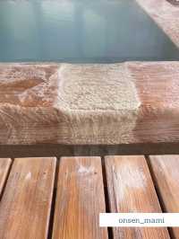 【福島 高湯温泉】水色の温泉に入れる大浴場と露天風呂
