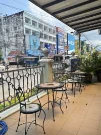 ร้านกาแฟ ลูกบัว