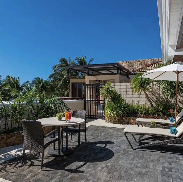 Paradise at Hennan Beach Resort Boracay