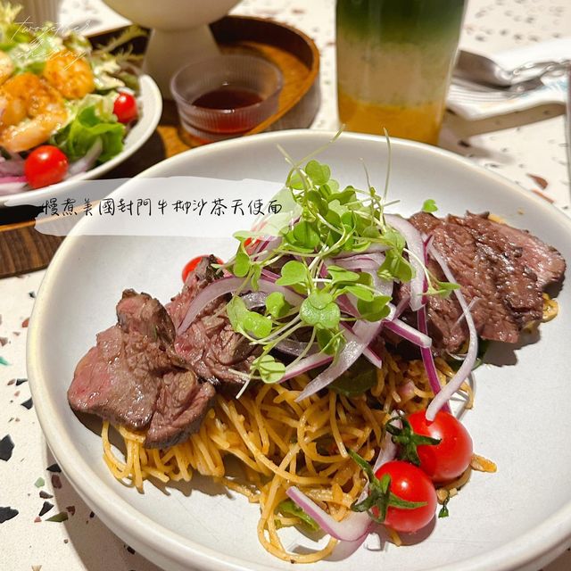 旺角驚喜fusion cafe／親民價錢／小清新風打卡點