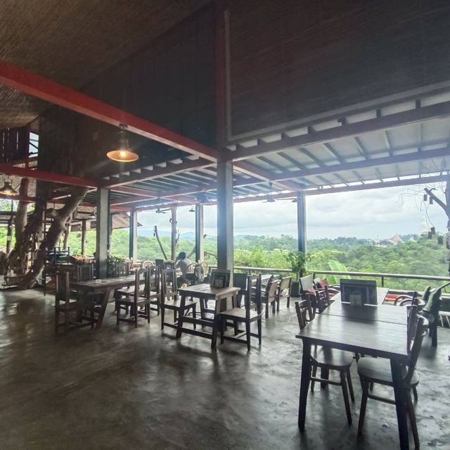 นั่ง กิน นอน บนยอดดอย "Akha Cottage"📍