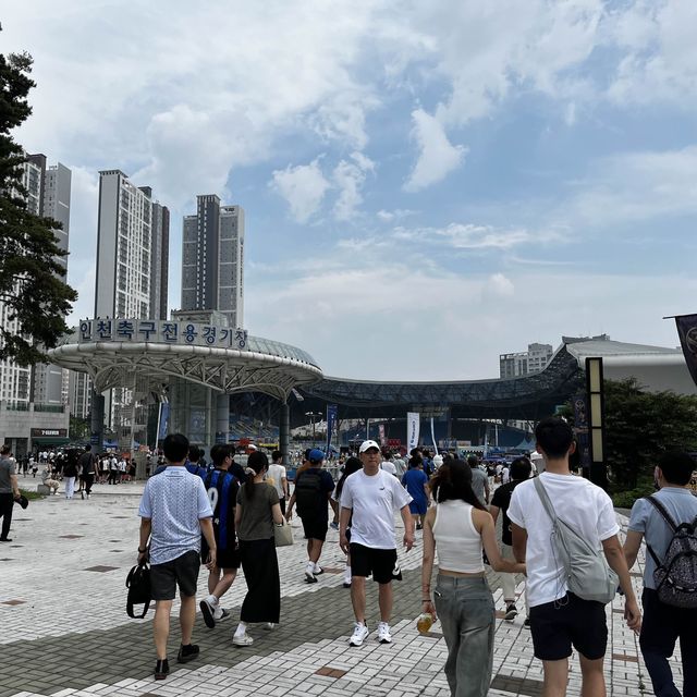 선수들의 열정을 가까이서 느끼다, 인천축구전용경기장