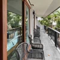 พลาดไม่ได้ใครไปสมุยต้องพักที่นี่ coral cliff beach