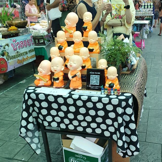 ตลาดน้ำตลิ่งชัน ตลาดน้ำในเมืองกรุง