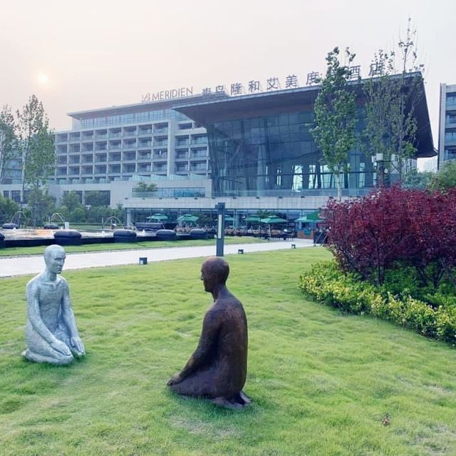  luxury beach hotel in Qing Dao
