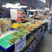 สวนบ้านแก้วแฟร์ ช็อป ชิล วิววัง(สวนบ้านแก้ว)