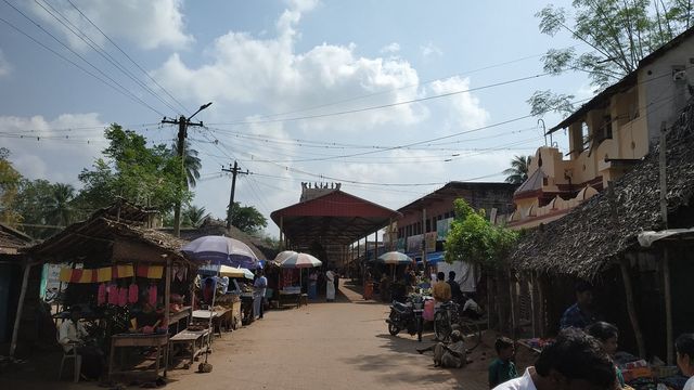 Suriyanar Koil Temple - Kumbakonam
