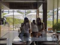 Takara Cafe and Wong Bar คาเฟ่ริมทะเลบางแสน 
