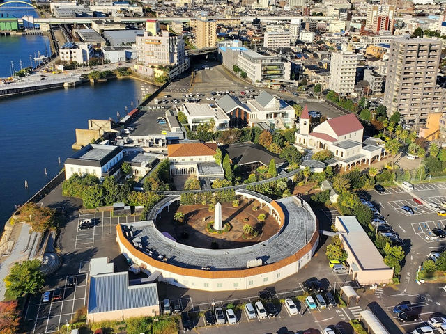 Nagoya Port Sea Train Land