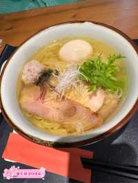 豚骨ラーメンに飽きたらこちらっ？？