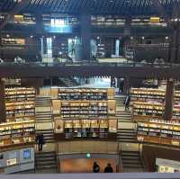 Heaven for book lovers!