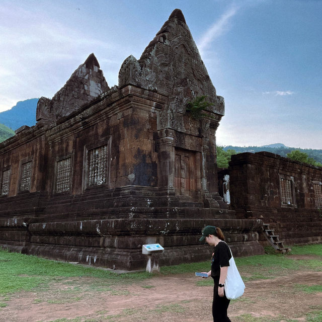ปลาสาทหินวัดพู 