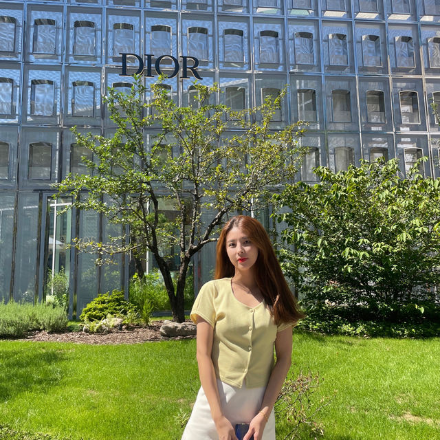 디올 성수 포토존 및 카페 꿀팁