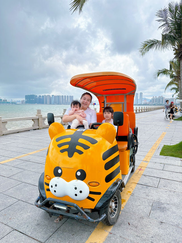 珠海電動車遊覽海濱情侶南路