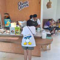 cheevit cheeva cafe in hat yai, thailand