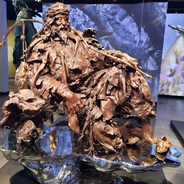 當母親是個金庸小說迷，你一定要帶她去.... 