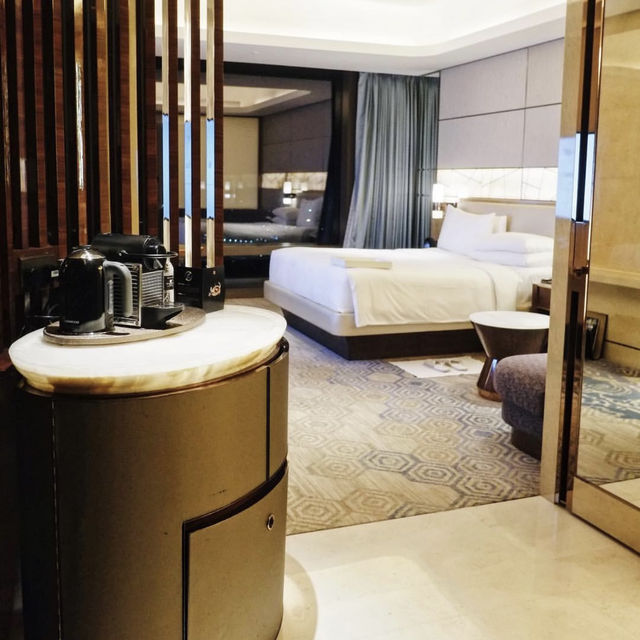 澳門JW萬豪酒店：豪華景觀、專屬泳池，適合任何時間和場景