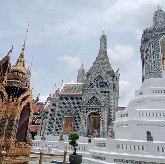   ๑ วันดีๆ ที่พระบรมมหาราชวัง
