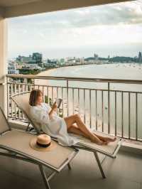 Holiday Inn Pattaya โรงแรมสุดปัง วิวทะเลทุกห้อง!!