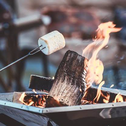 【東京】都心の高級ホテルプールサイドで大人のプチBBQ🔥
