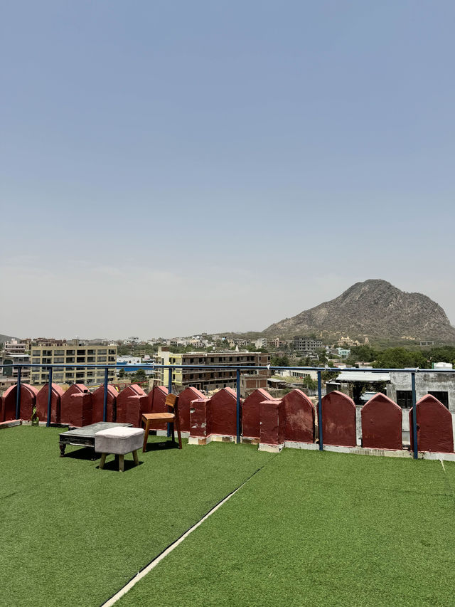 📍Madpackers Pushkar