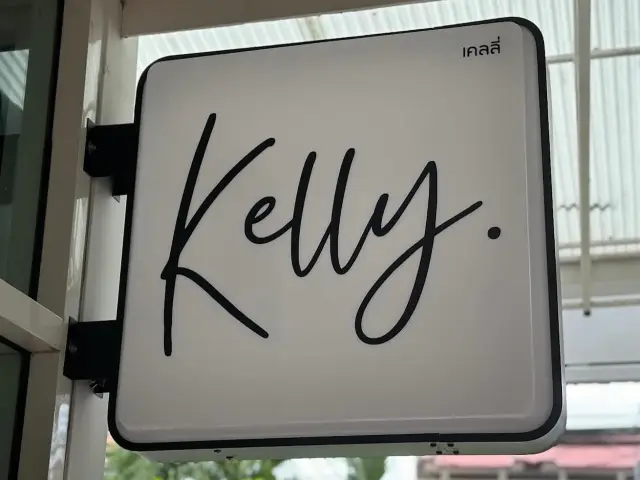 𝙆𝙚𝙡𝙡𝙮.𝙥𝙝𝙪𝙠𝙚𝙩