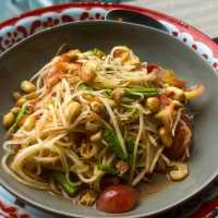 พามาทานอาหารบุฟเฟ่ต์ Street Food ในโรงแรม