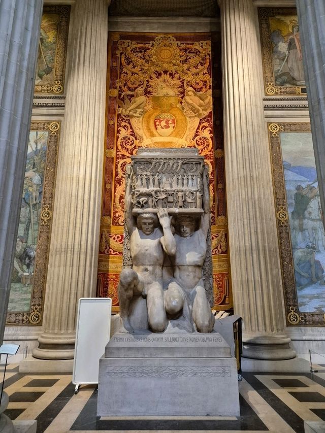 🏛프랑스의 위인들이 잠들어 있는 크고 웅장한 팡테옹🏛