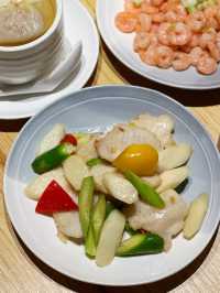 翡翠拉麵小籠包聯乘養生食癒菜