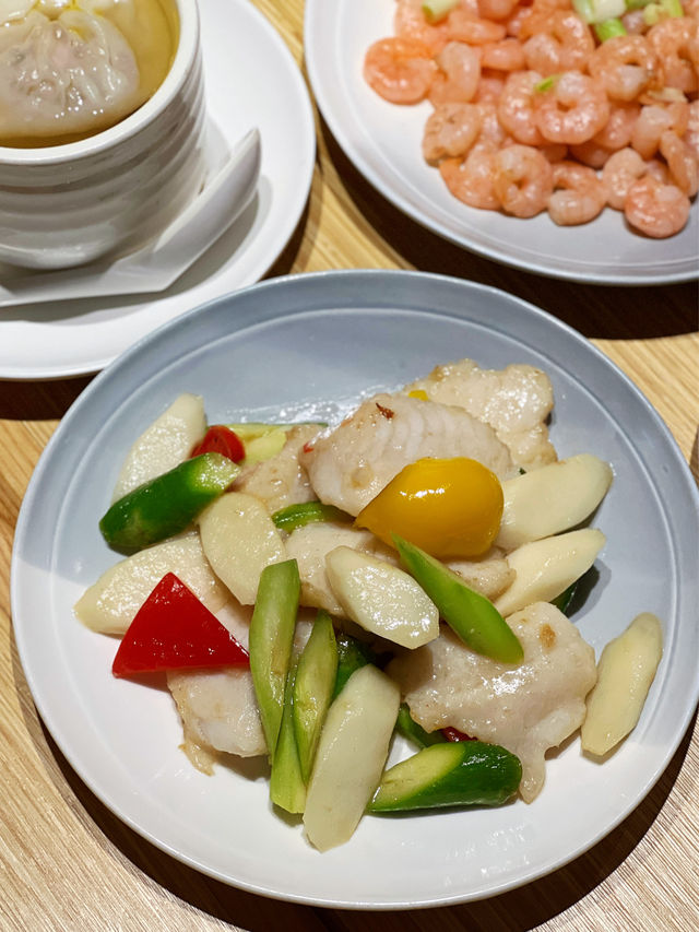 翡翠拉麵小籠包聯乘養生食癒菜