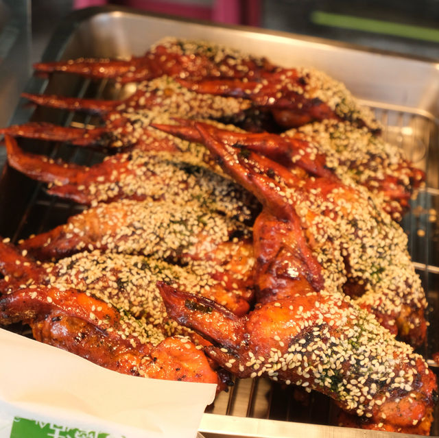 ไก่ยัดไส้ข้าวเหนียว ร้านดังข้างสถานีรถไฟShifen