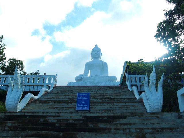 วัดพระธาตุแม่เย็น อ.ปาย