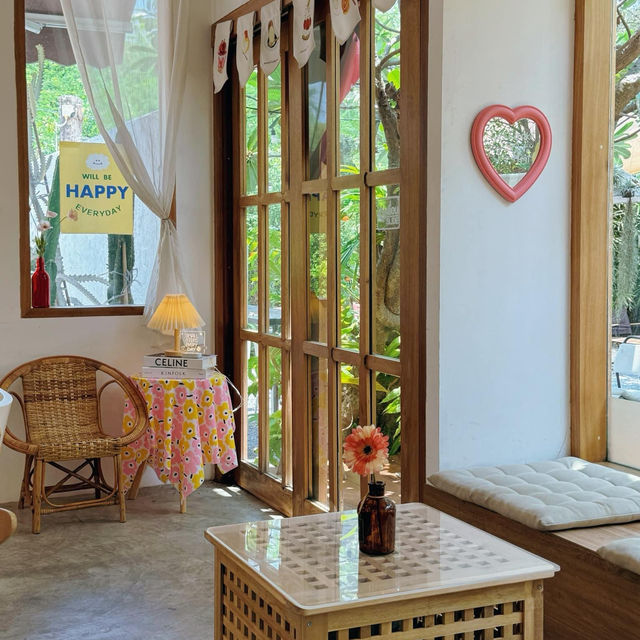 📍 58+60 CAFÉ (ซอยพัฒนาการ78)