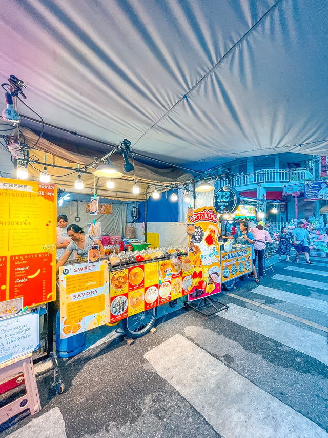 ถนนคนเดินตลาดโต้รุ่งหัวหิน
