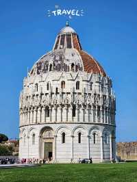 The well-kown leaning tower!! 